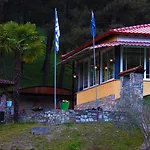 River Side Guest house 3*